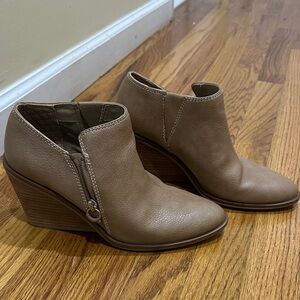 Dr Scholls Tan Melody Wedge Side Zip Ankle Boots